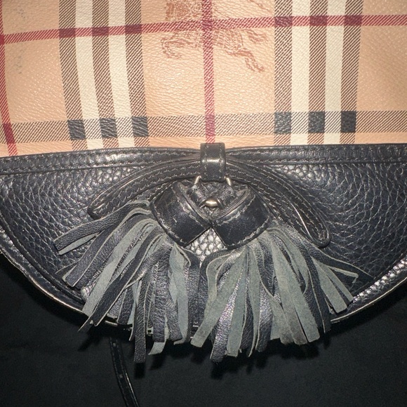 Burberry Crossbody Bag - Picture 3 of 8